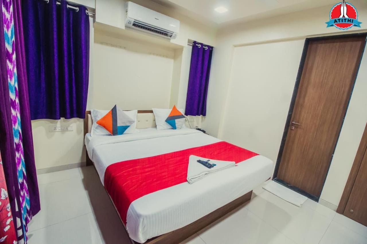 Atithi Service Apartment Пюн Екстериор снимка