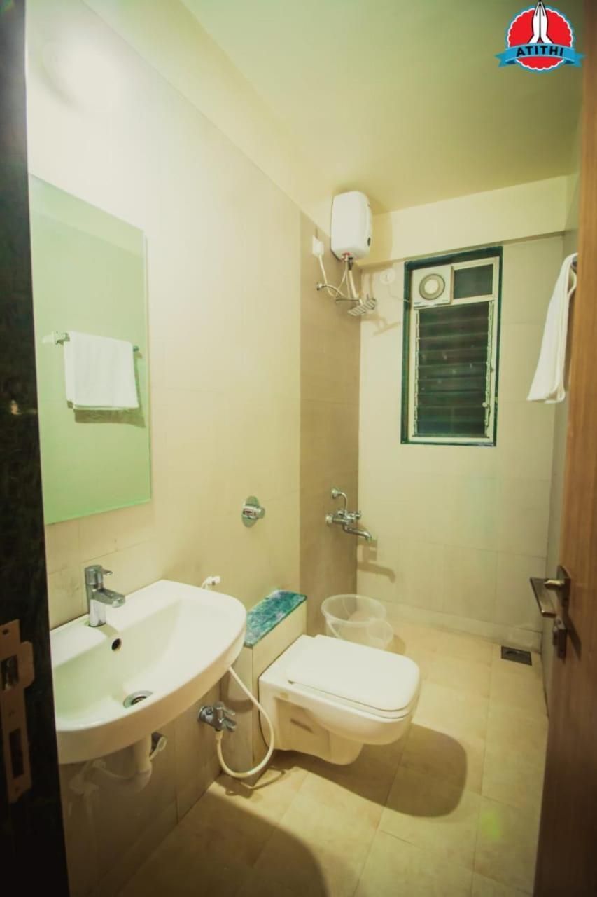 Atithi Service Apartment Пюн Екстериор снимка